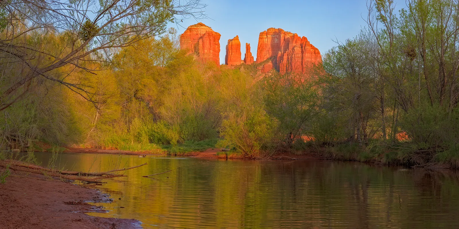 Cathedral Rock sunset at Oak Creek