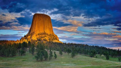 Devils Tower Sunset